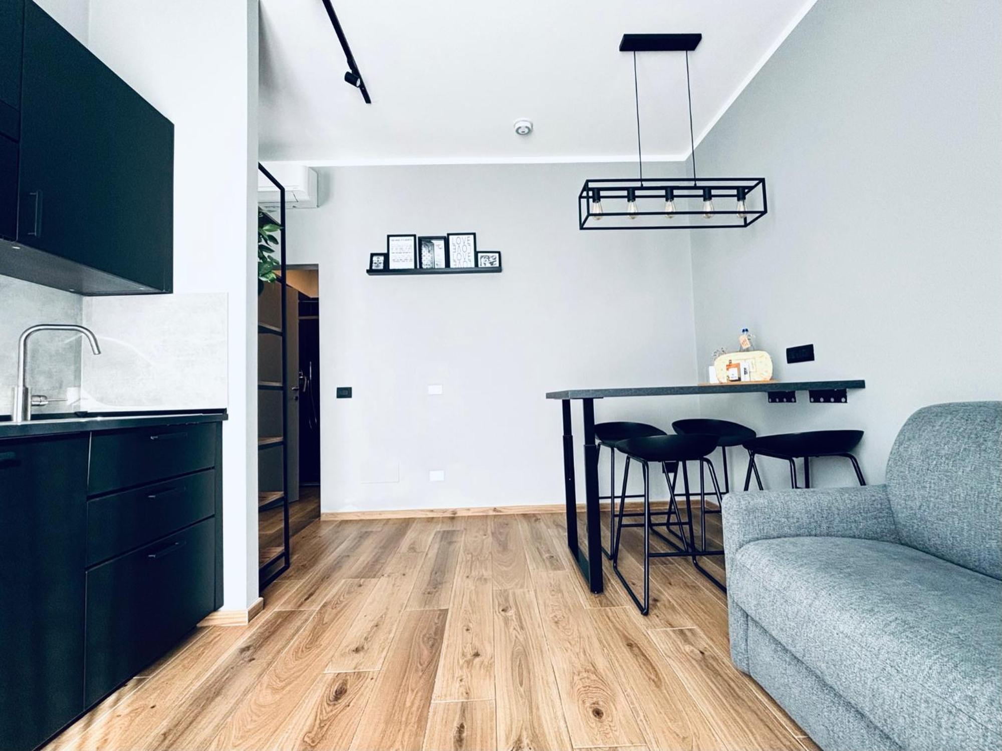 M4 Black Monolocale Moderno E Funzionale Scandicci Bagian luar foto